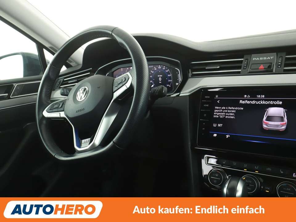 Volkswagen Passat - Imagem 13