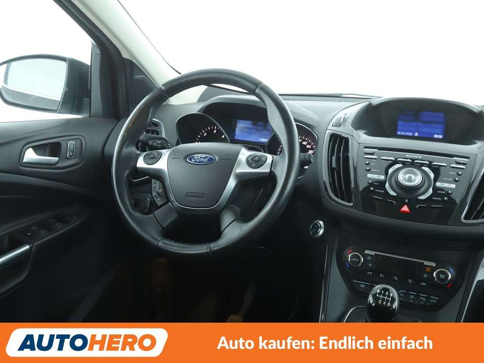 Ford Kuga - Imagem 13