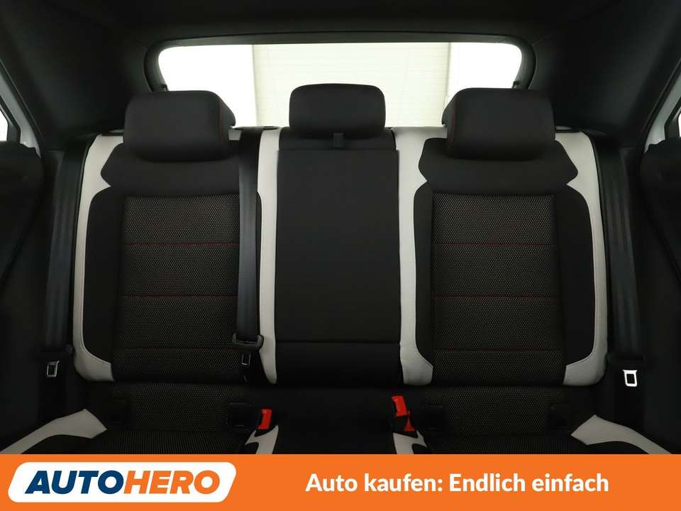 Volkswagen T-Roc - Imagem 15