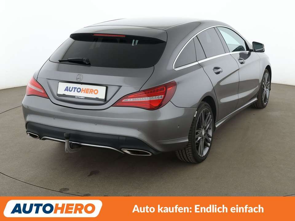 Mercedes-Benz CLA 220 - Imagem 6