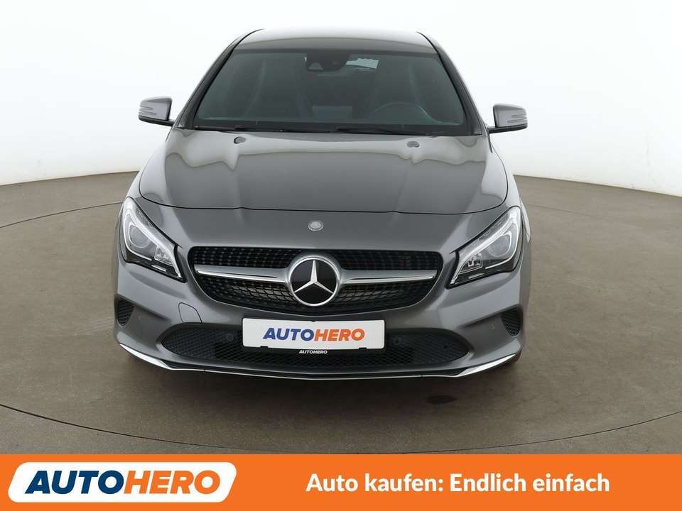 Mercedes-Benz CLA 220 - Imagem 9