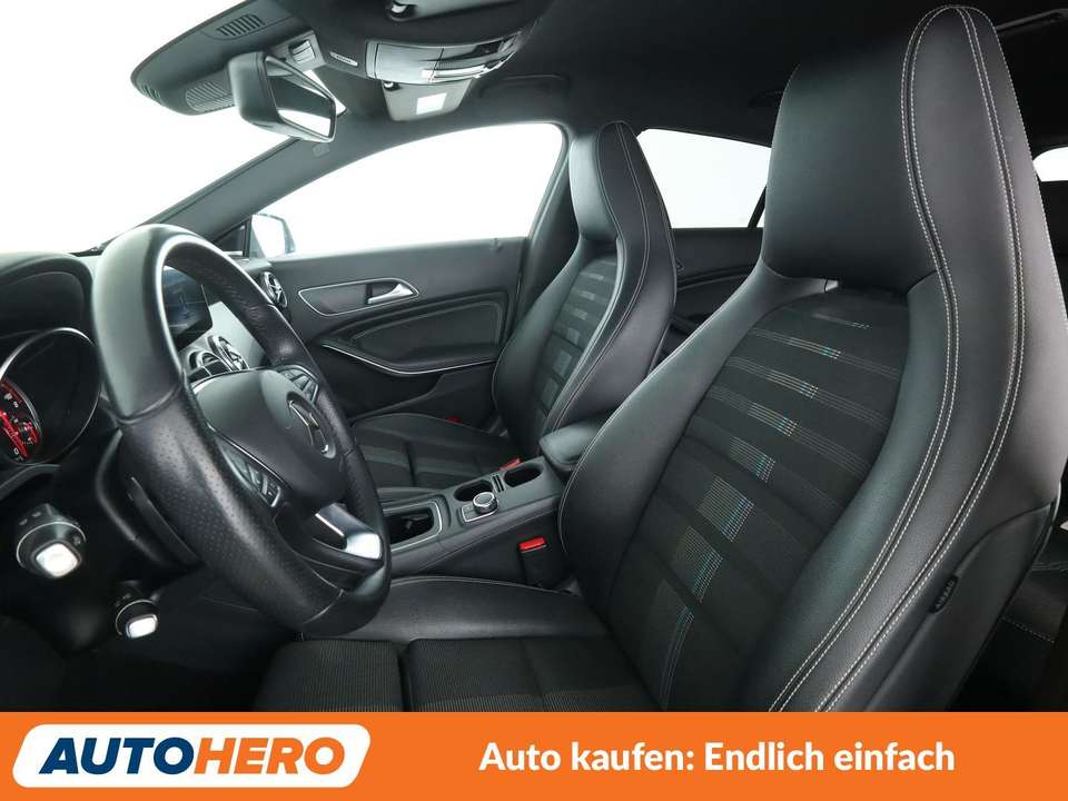 Mercedes-Benz CLA 220 - Imagem 10