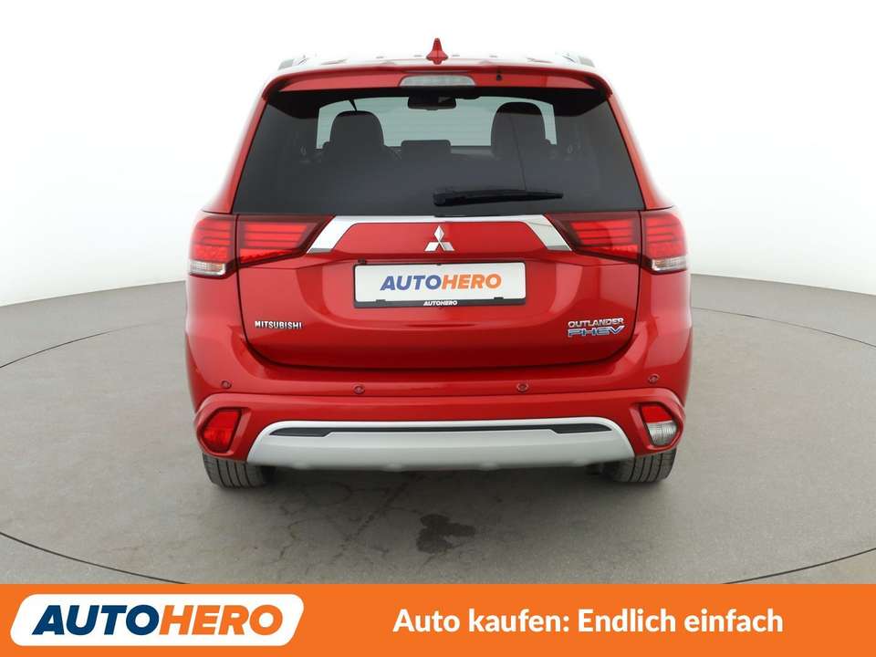 Mitsubishi Outlander - Imagem 5