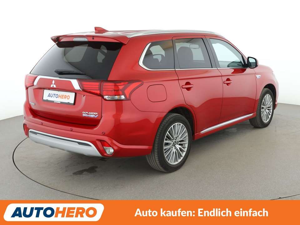 Mitsubishi Outlander - Imagem 6