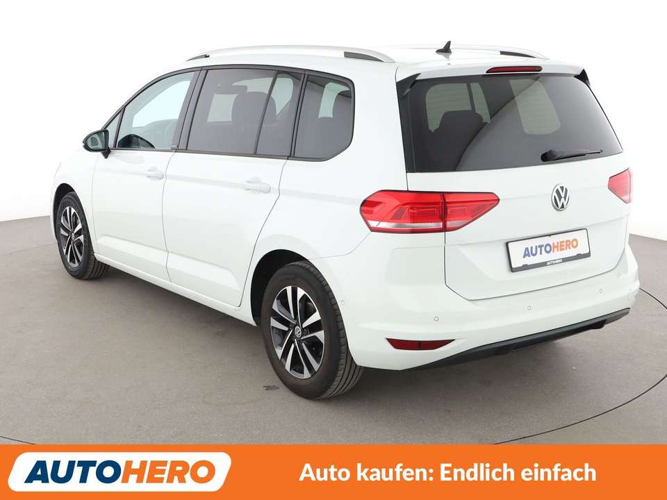Volkswagen Touran - Imagem 4