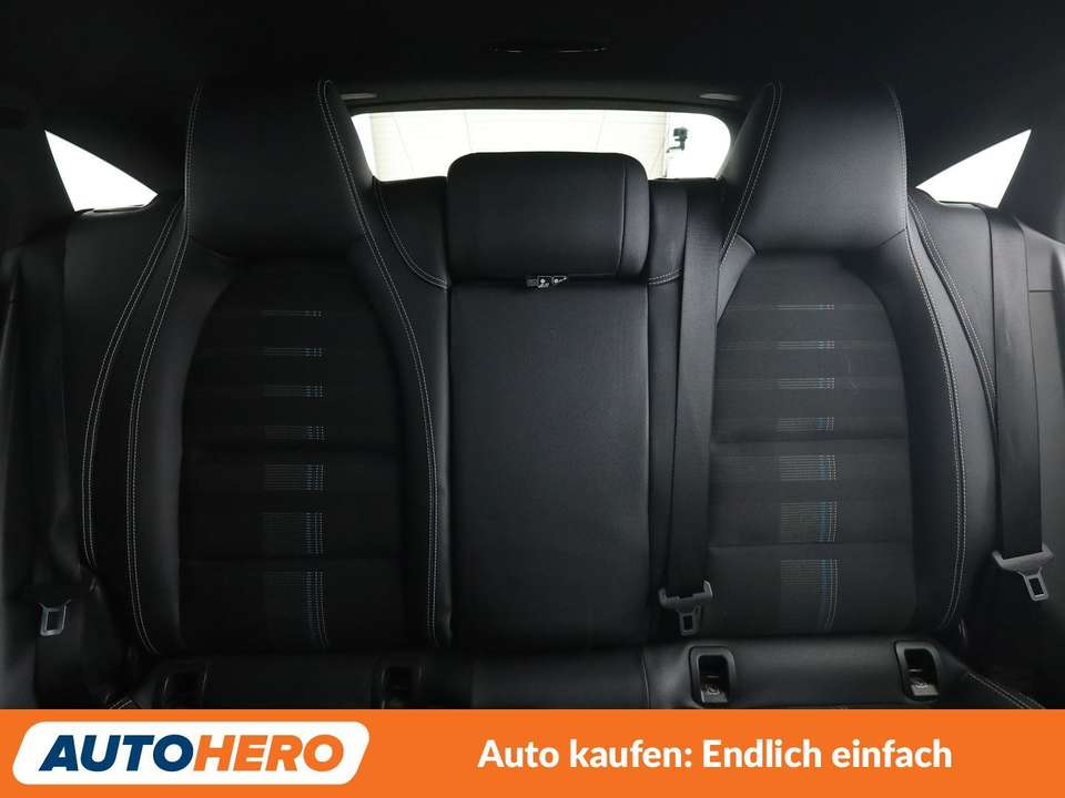 Mercedes-Benz CLA 220 - Imagem 15