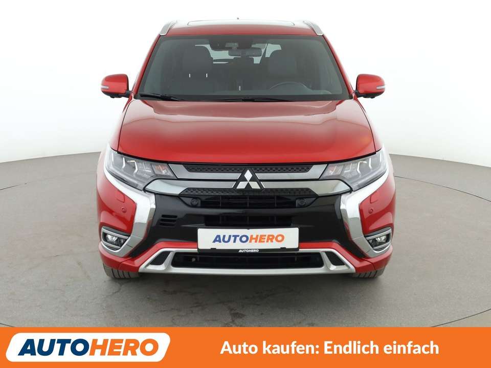 Mitsubishi Outlander - Imagem 9