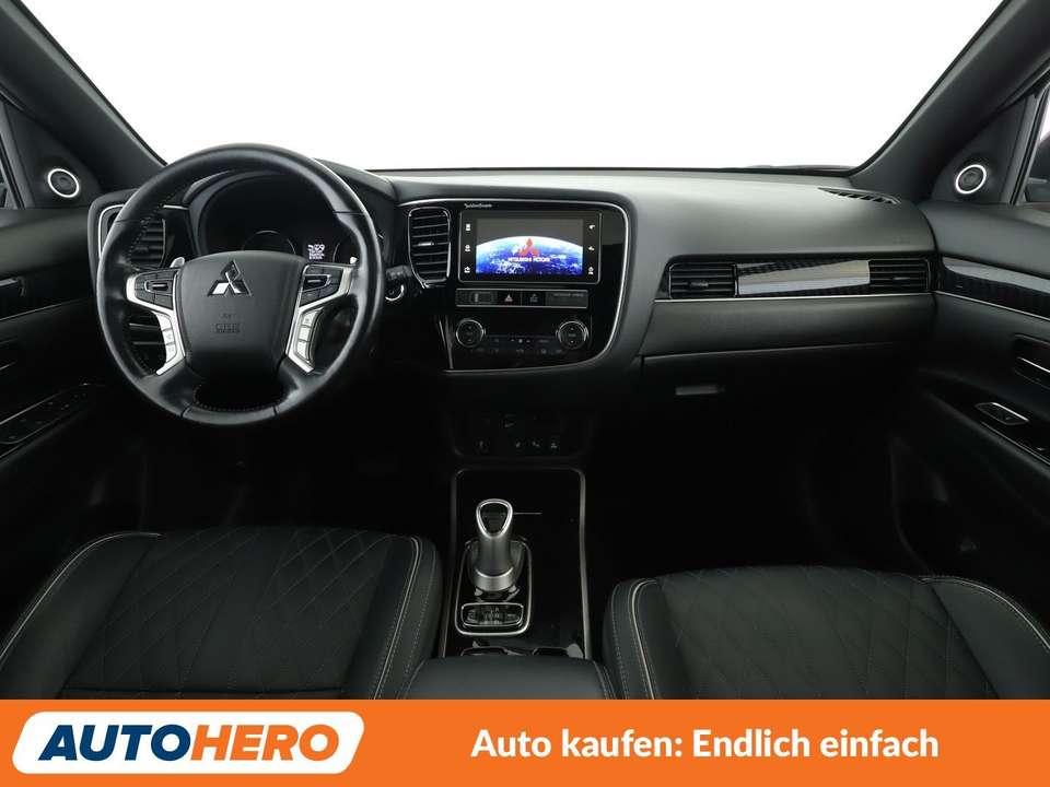 Mitsubishi Outlander - Imagem 12