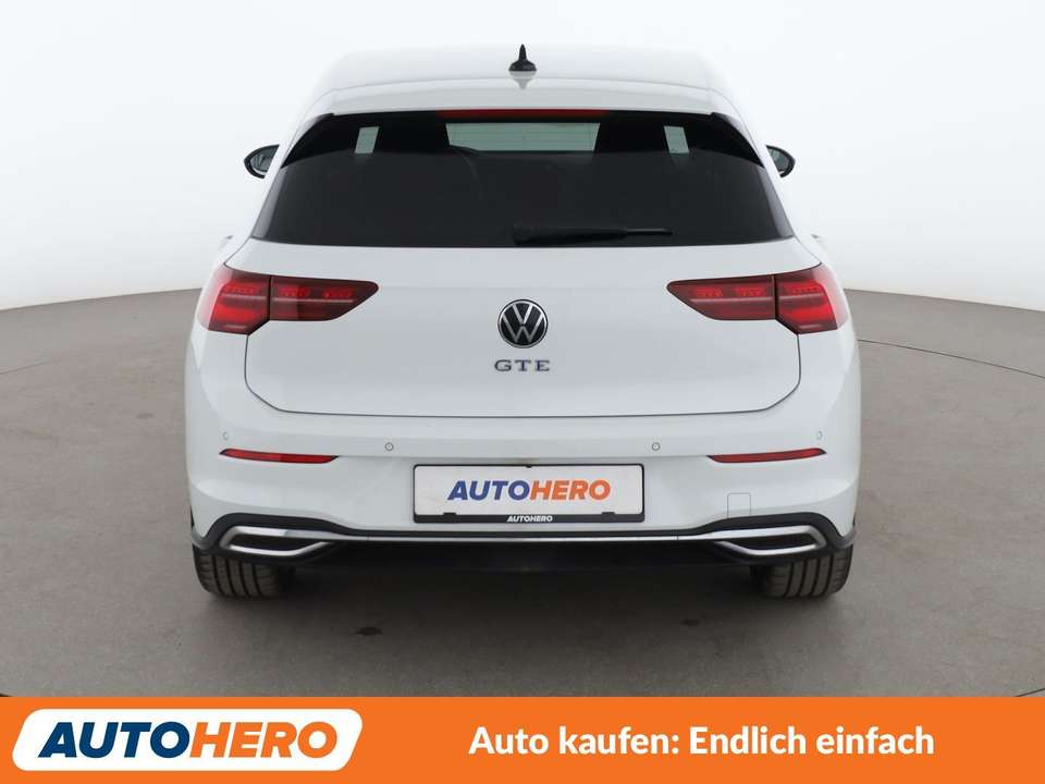 Volkswagen Golf GTE - Imagem 5