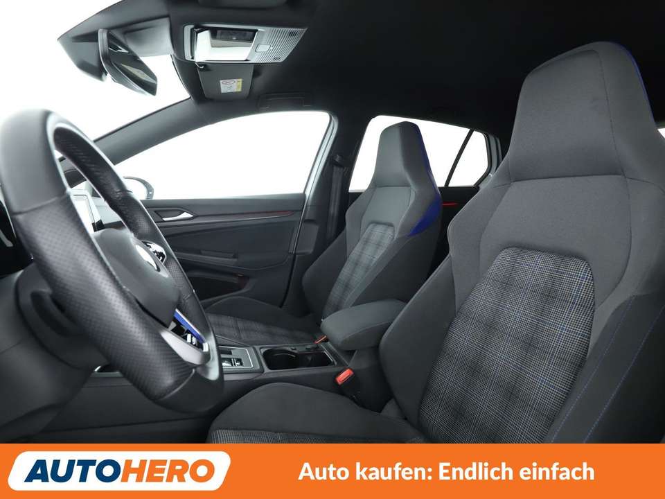 Volkswagen Golf GTE - Imagem 10