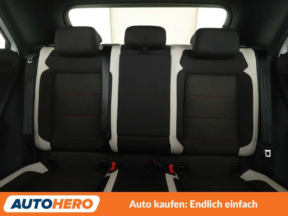 Volkswagen T-Roc - Imagem 15