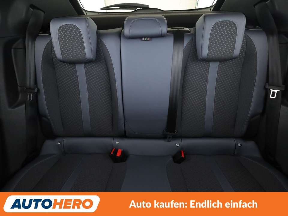 Peugeot e-2008 - Imagem 15