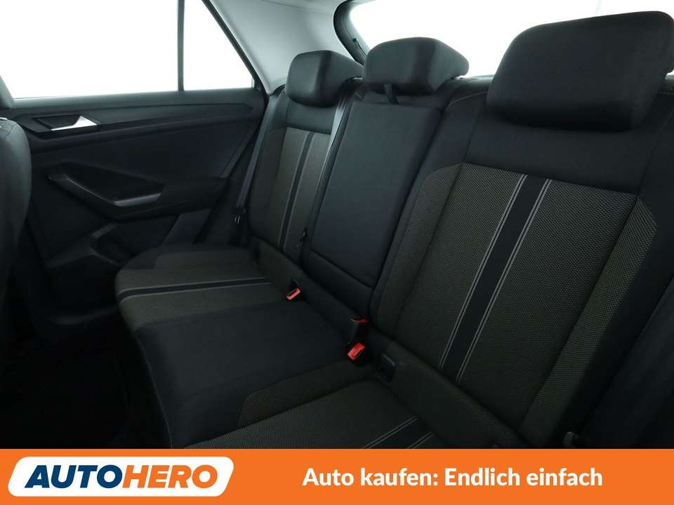 Volkswagen T-Roc - Imagem 14