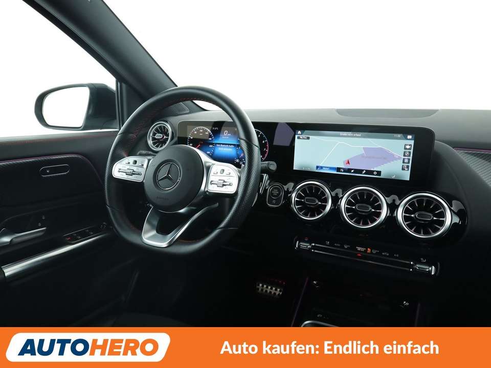 Mercedes-Benz GLA 200 - Imagem 13