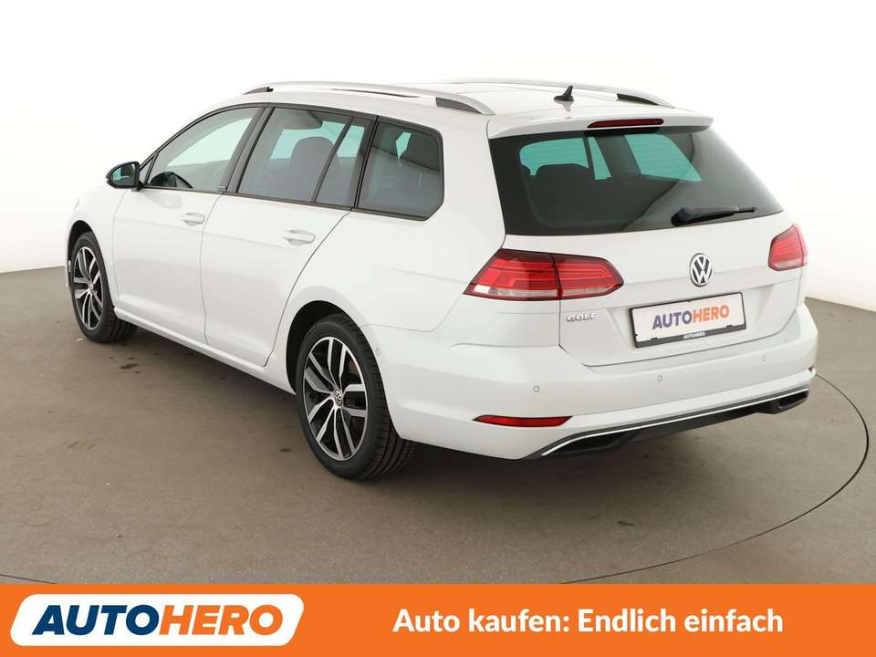 Volkswagen Golf - Imagem 4