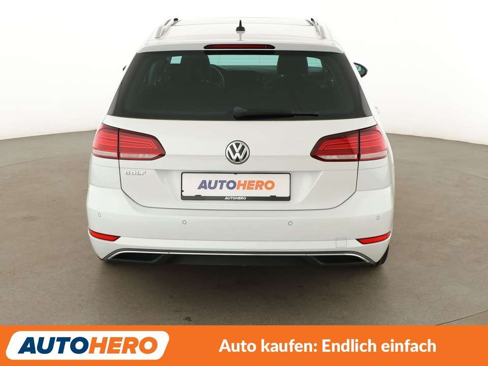 Volkswagen Golf - Imagem 5