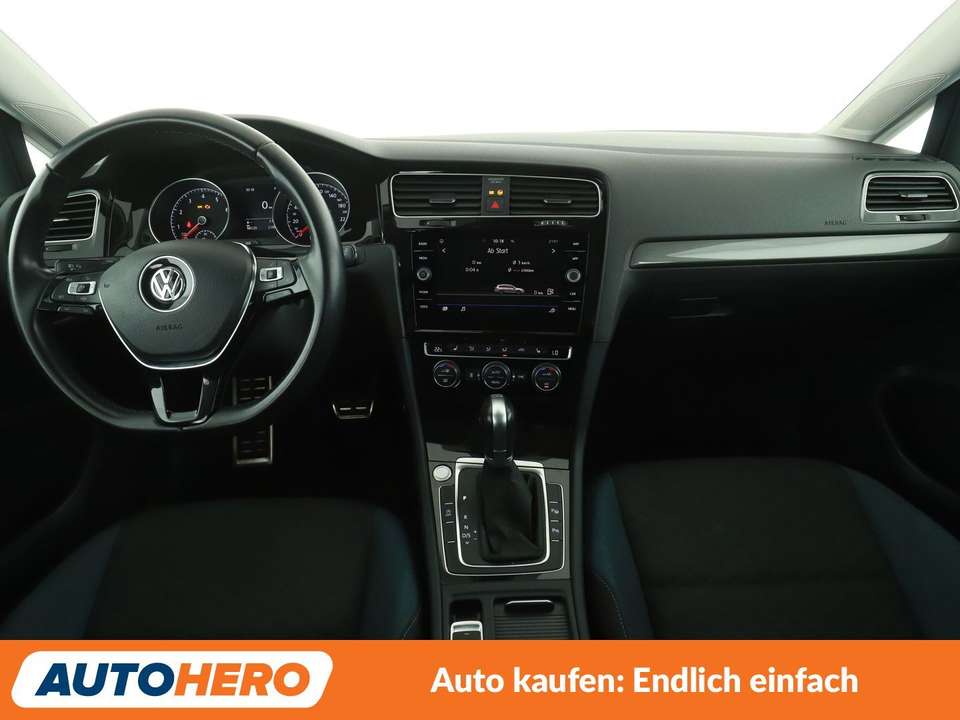 Volkswagen Golf - Imagem 12