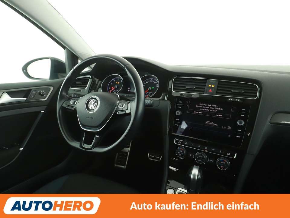 Volkswagen Golf - Imagem 13
