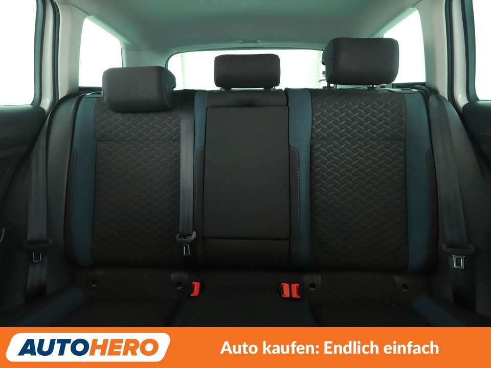 Volkswagen Golf - Imagem 15