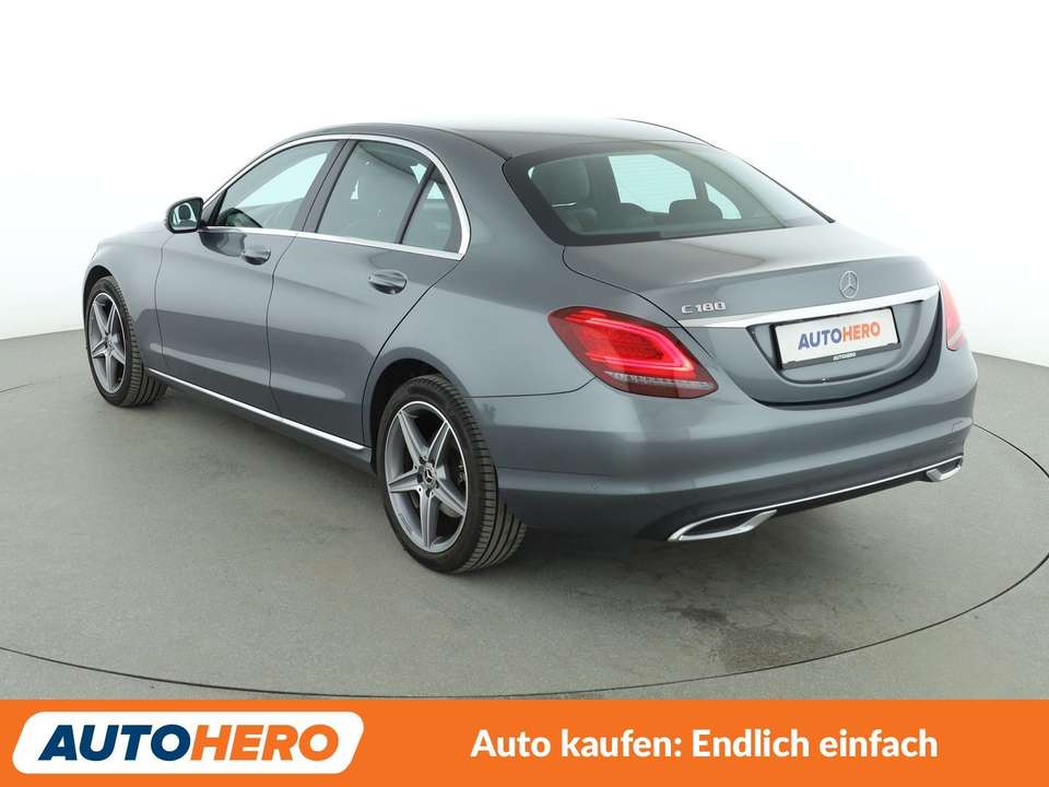 Mercedes-Benz C 180 - Imagem 4