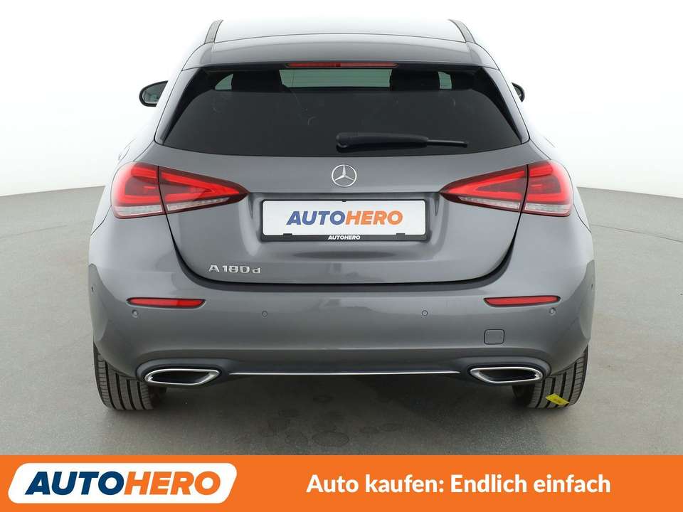 Mercedes-Benz A 180 - Imagem 5
