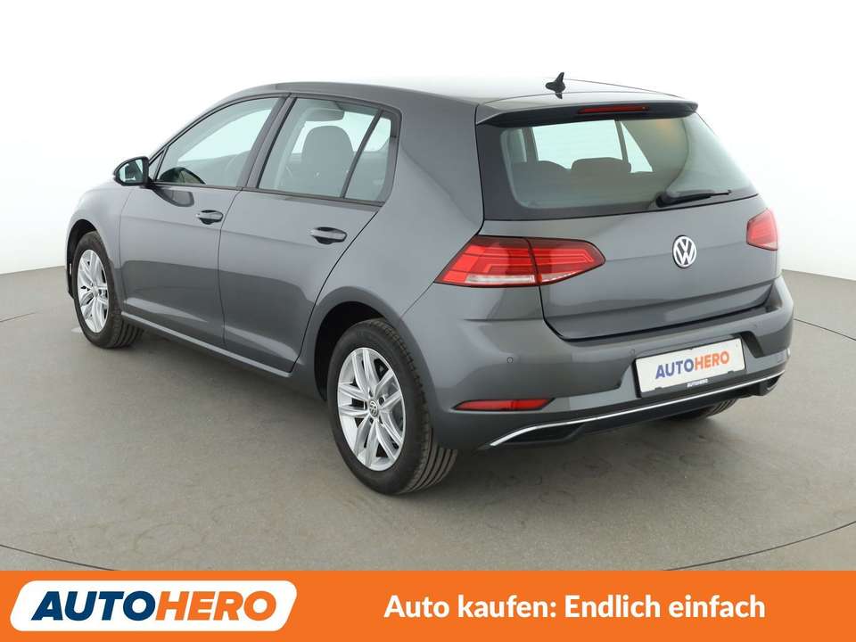 Volkswagen Golf - Imagem 4