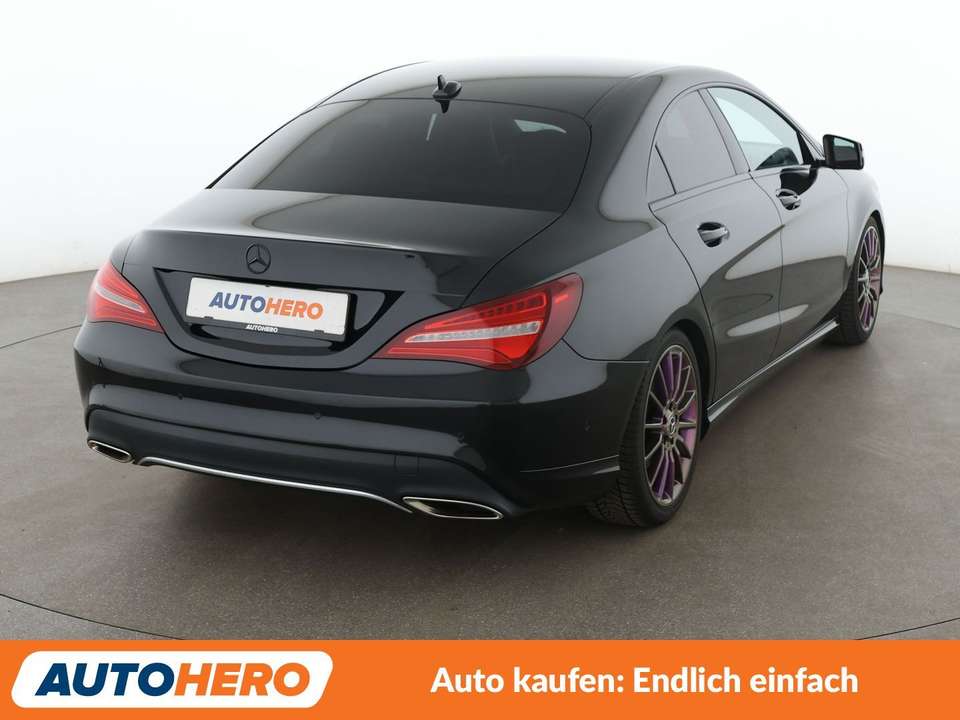 Mercedes-Benz CLA 180 - Imagem 6