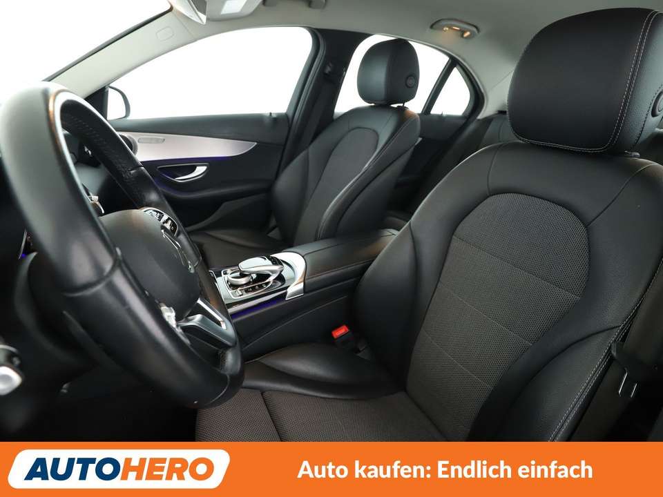 Mercedes-Benz C 180 - Imagem 10