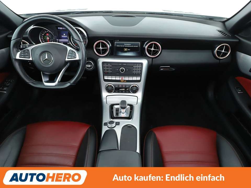Mercedes-Benz SLC 250 - Imagem 12