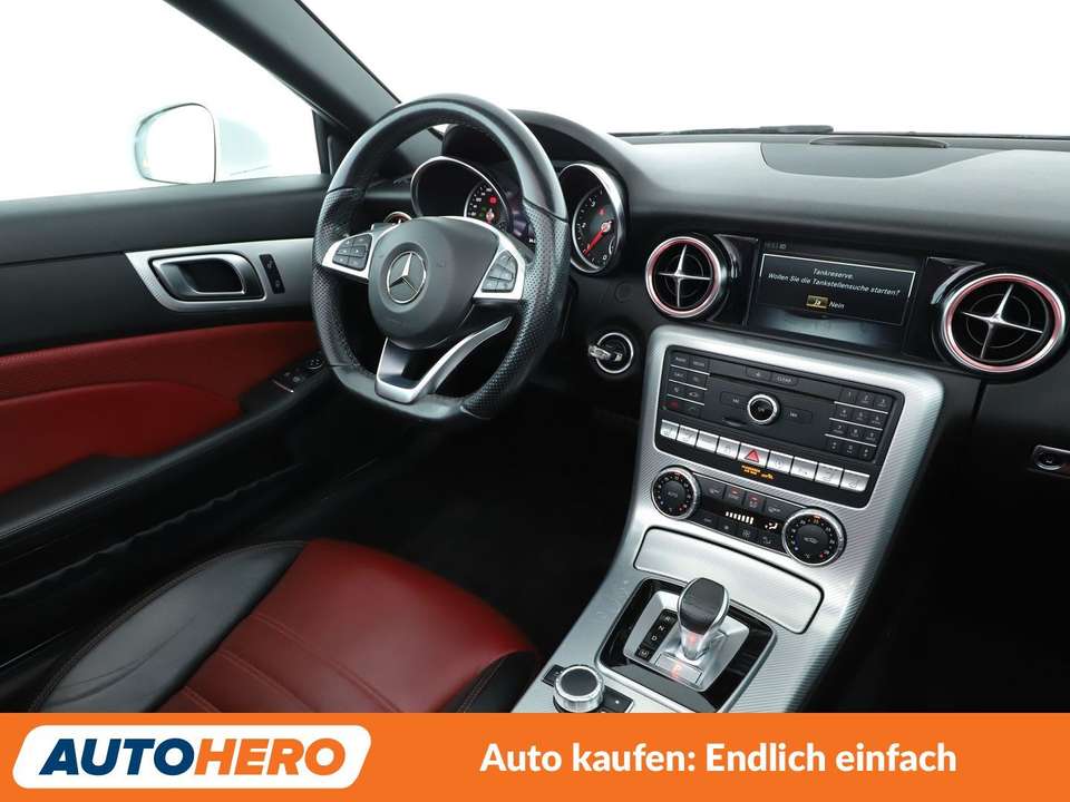 Mercedes-Benz SLC 250 - Imagem 13