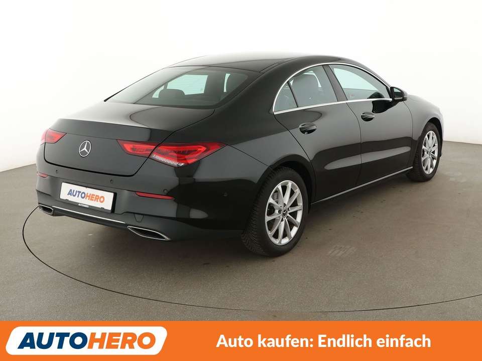 Mercedes-Benz CLA 180 - Imagem 6