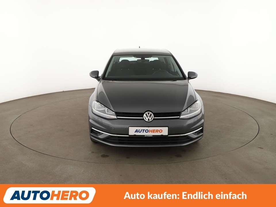 Volkswagen Golf - Imagem 9