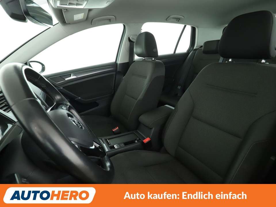 Volkswagen Golf - Imagem 10