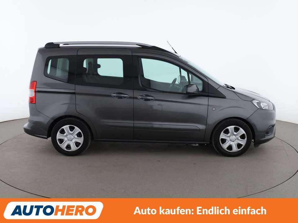 Ford Tourneo - Imagem 7
