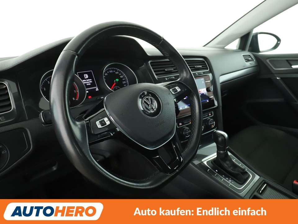 Volkswagen Golf - Imagem 11