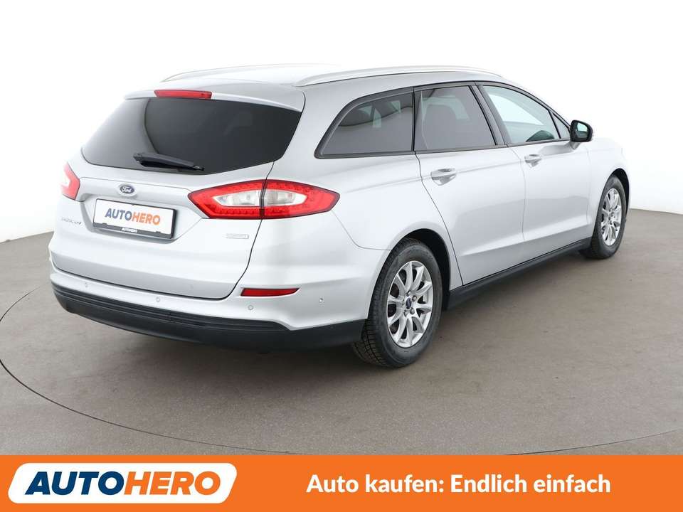Ford Mondeo - Imagem 6