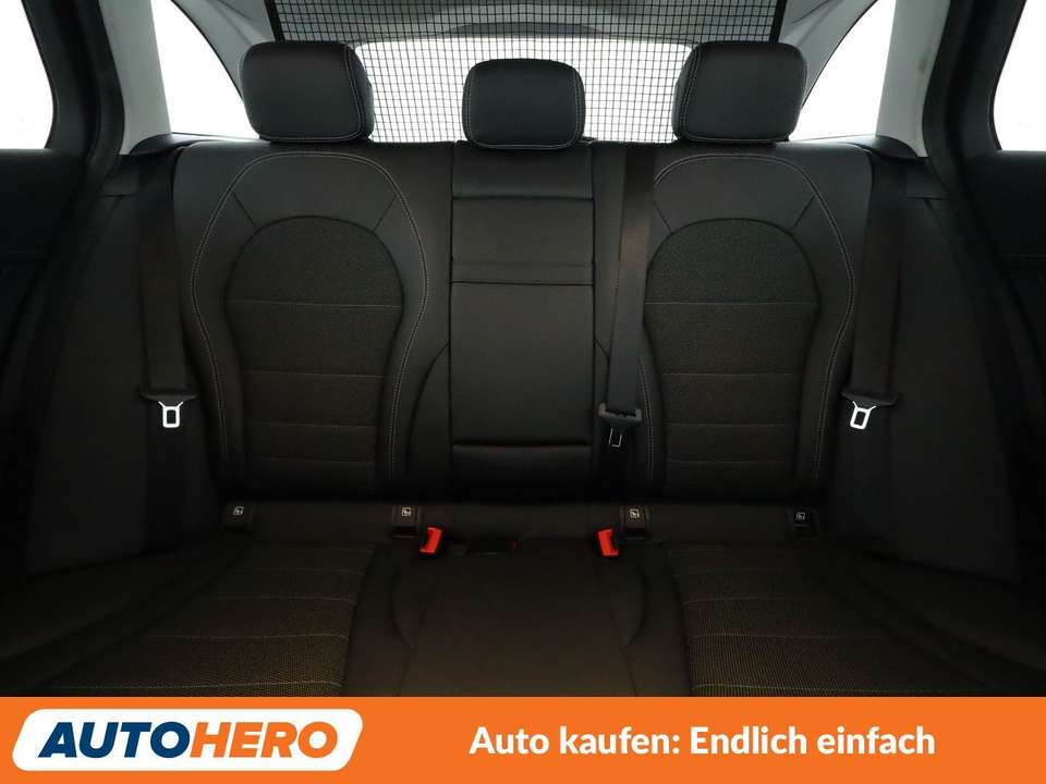 Mercedes-Benz C 220 - Imagem 15