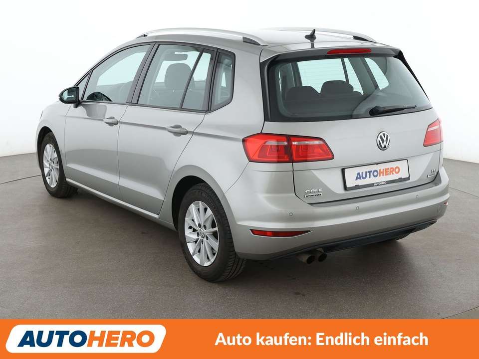 Volkswagen Golf Sportsvan - Imagem 4