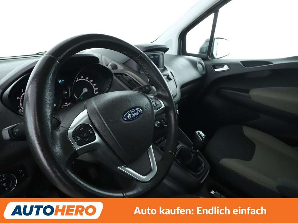 Ford Tourneo - Imagem 11