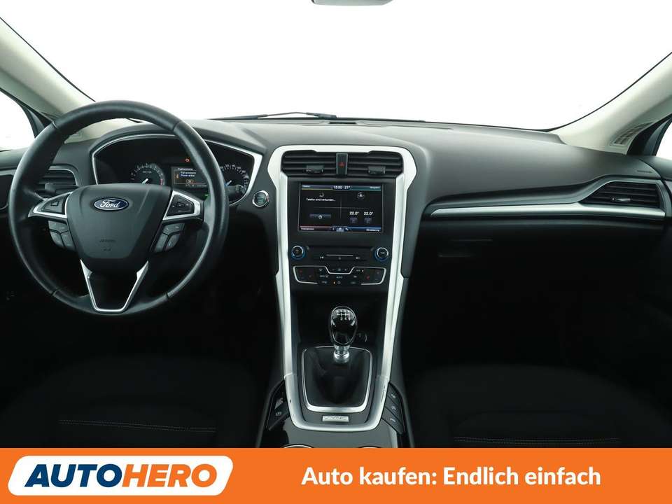 Ford Mondeo - Imagem 12