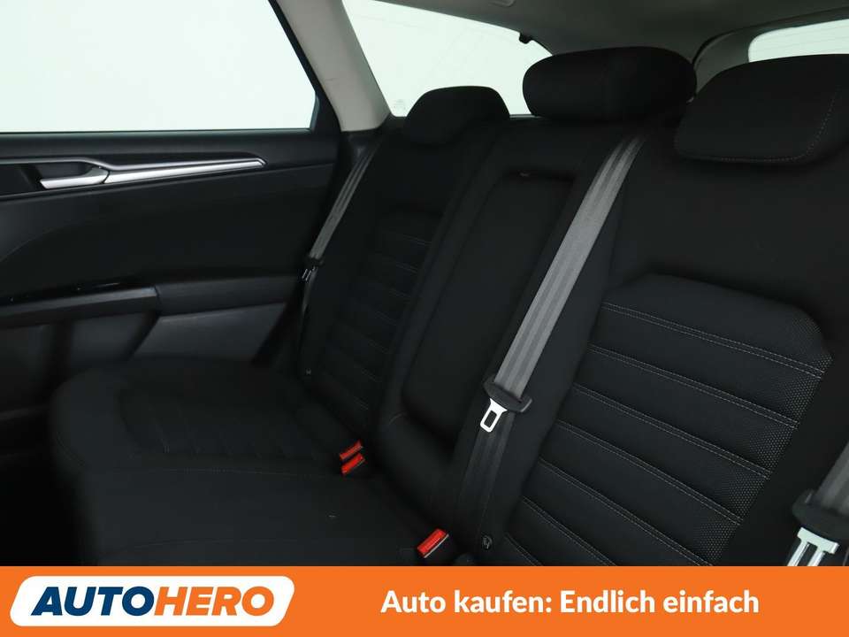 Ford Mondeo - Imagem 14