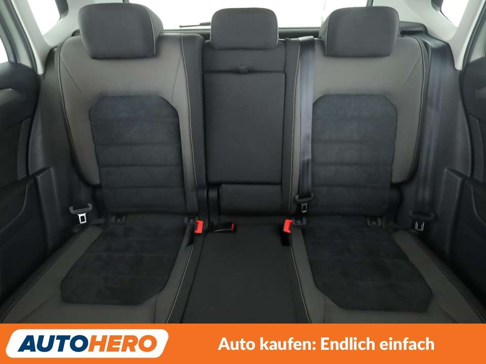 Volkswagen Golf Sportsvan - Imagem 15