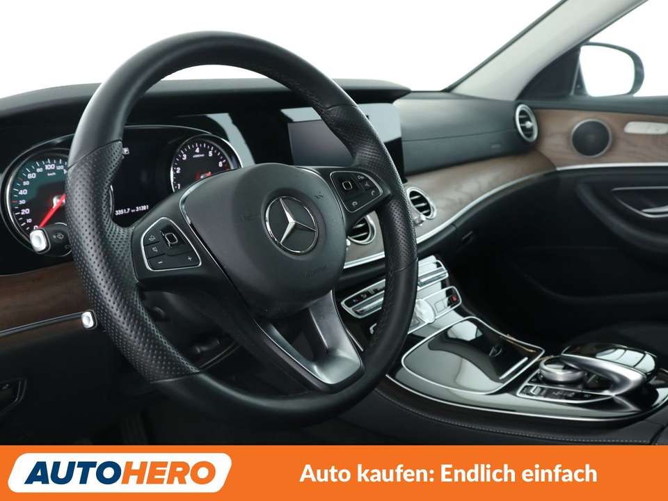 Mercedes-Benz E 200 - Imagem 10