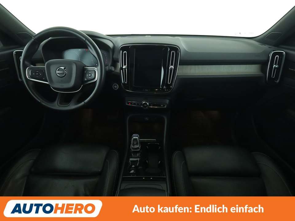 Volvo XC40 - Imagem 12