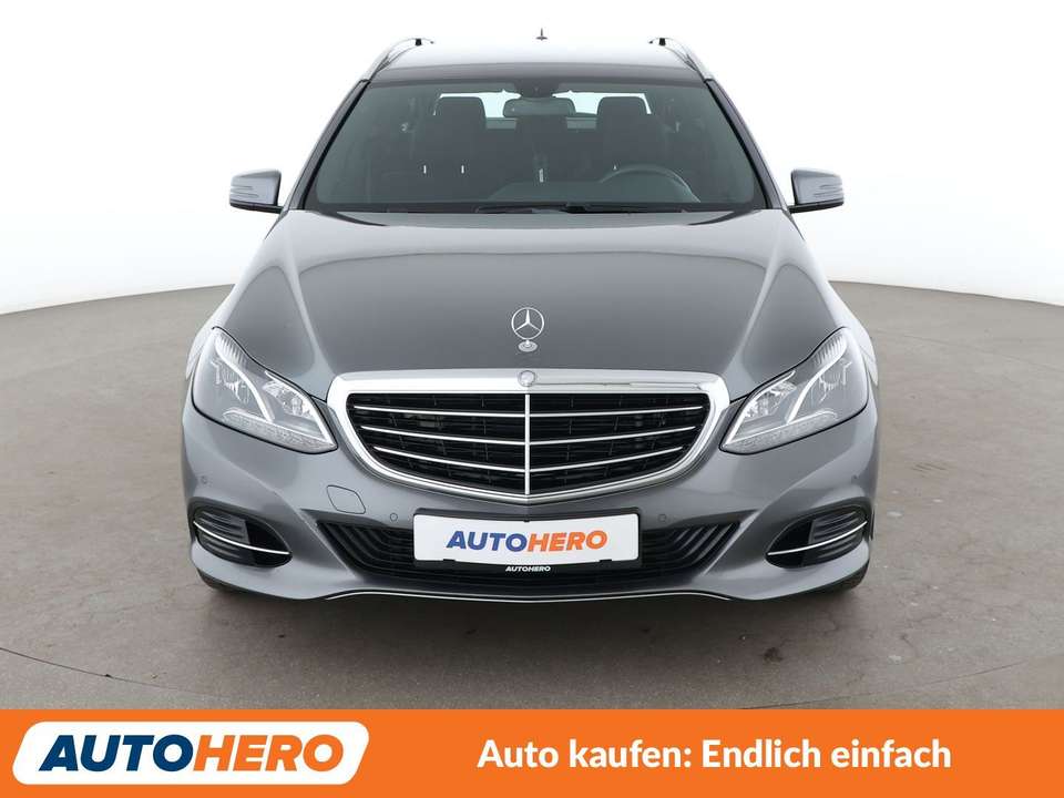 Mercedes-Benz E 200 - Imagem 9
