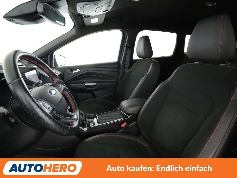 Ford Kuga - Imagem 10