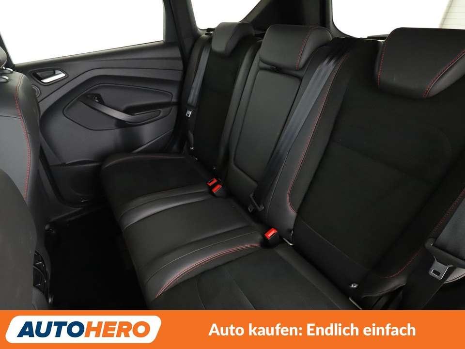 Ford Kuga - Imagem 14