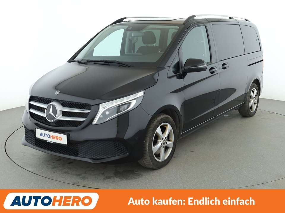Mercedes-Benz V 220 - Imagem 1