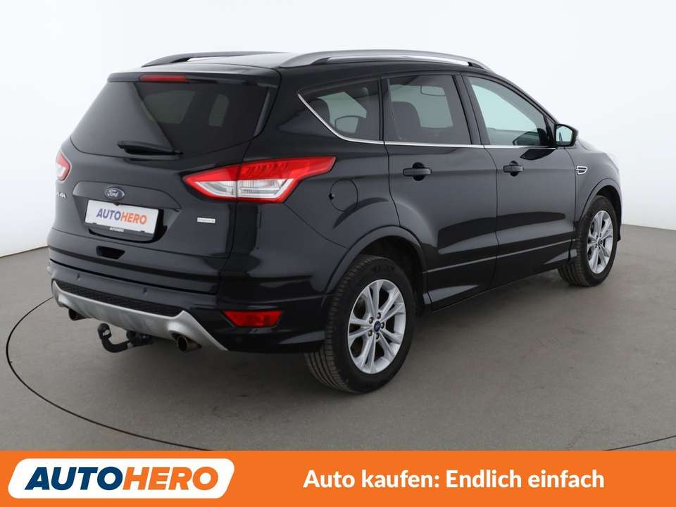 Ford Kuga - Imagem 6