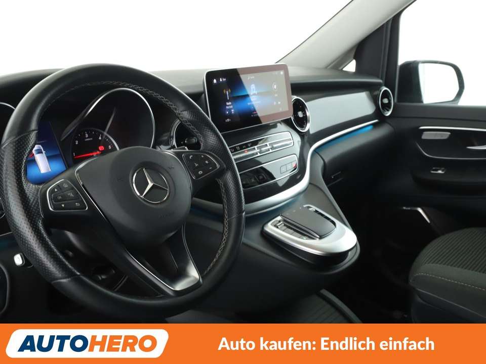 Mercedes-Benz V 220 - Imagem 11